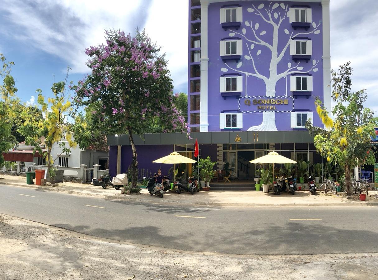 Q Songchi Hotel Chi Khu Co Ong Extérieur photo